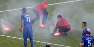 tifosi croati fumogeni Euro 2016