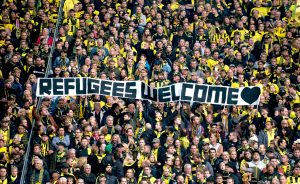 Rifugiati Refugees Welcome migranti