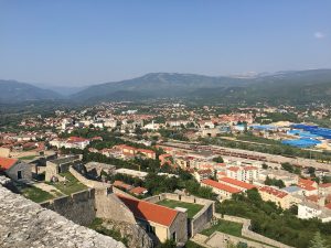 Veduta della città di Knin, in Croazia