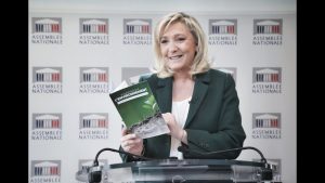 L’ambientalismo patriottico di Marine Le Pen: come la destra radicale usa l’ecologia